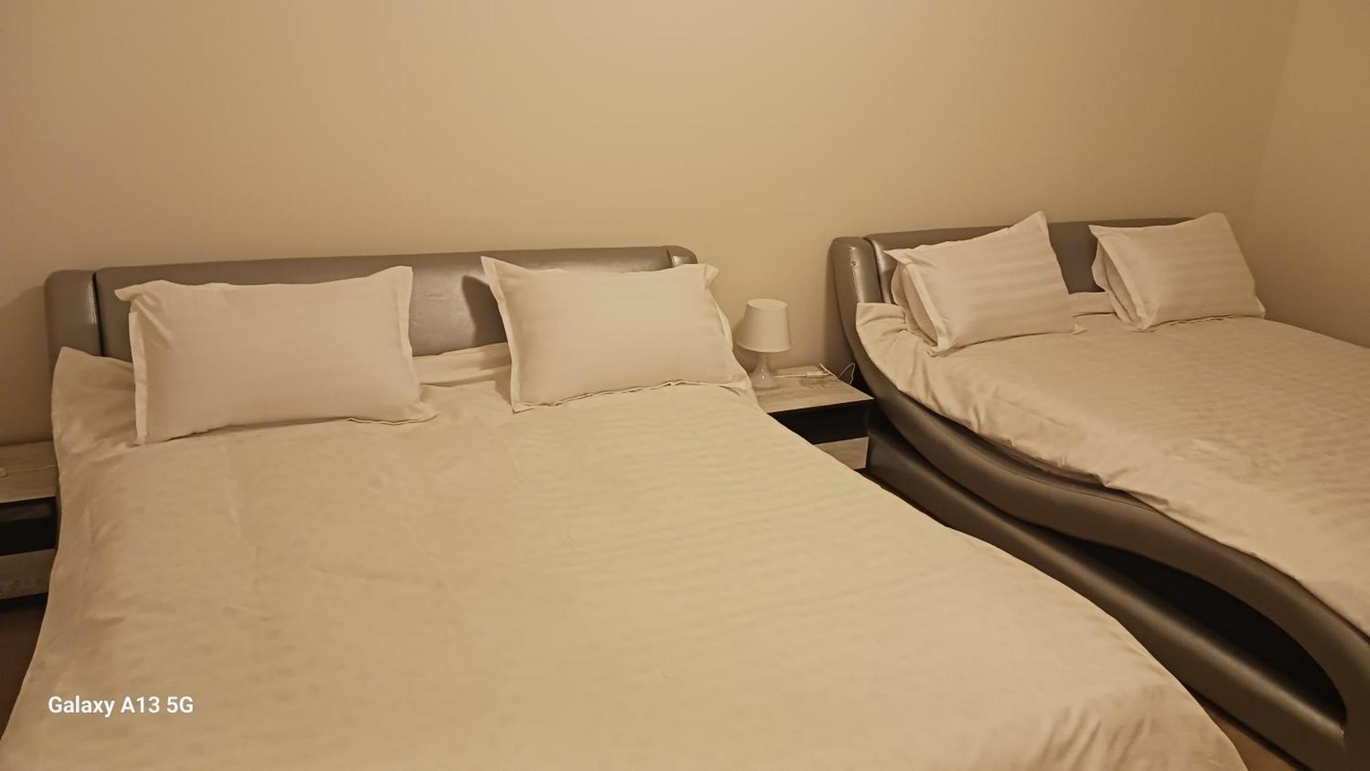 Trio Maria Apartment Отопени Екстериор снимка